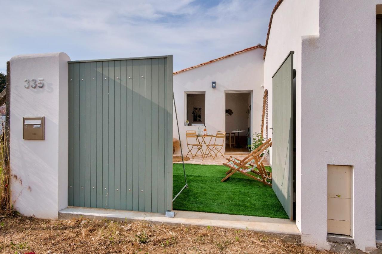 Studio Avec Terrasse A 250 Metres Du Port Rivedoux-Plage Exterior photo